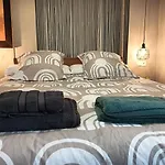 Chatescos - Estudio En Chateau