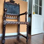 Chatescos - Estudio En Chateau *