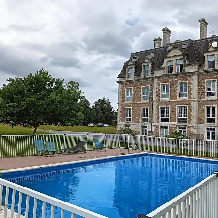 Appartement Chatescos - Estudio En Chateau *