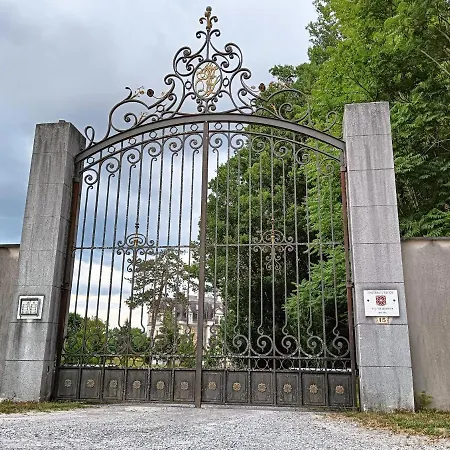 Chatescos - Estudio En Chateau Apartmán *