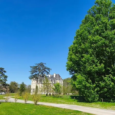 Chatescos - Estudio En Chateau *