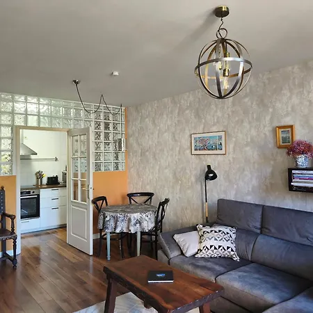Chatescos - Estudio En Chateau Appartement